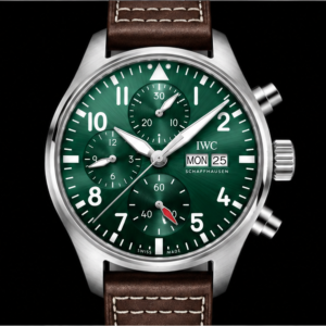 iwc pilot's watch chronograph quadrante verde pelle marrone